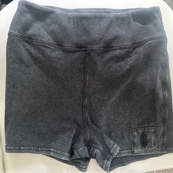 FP Movement Women's Black Biker Shorts - Picture 1 of 4